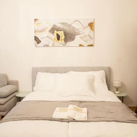Helen Homestay Vaclavske Namesti Praha Bagian luar foto